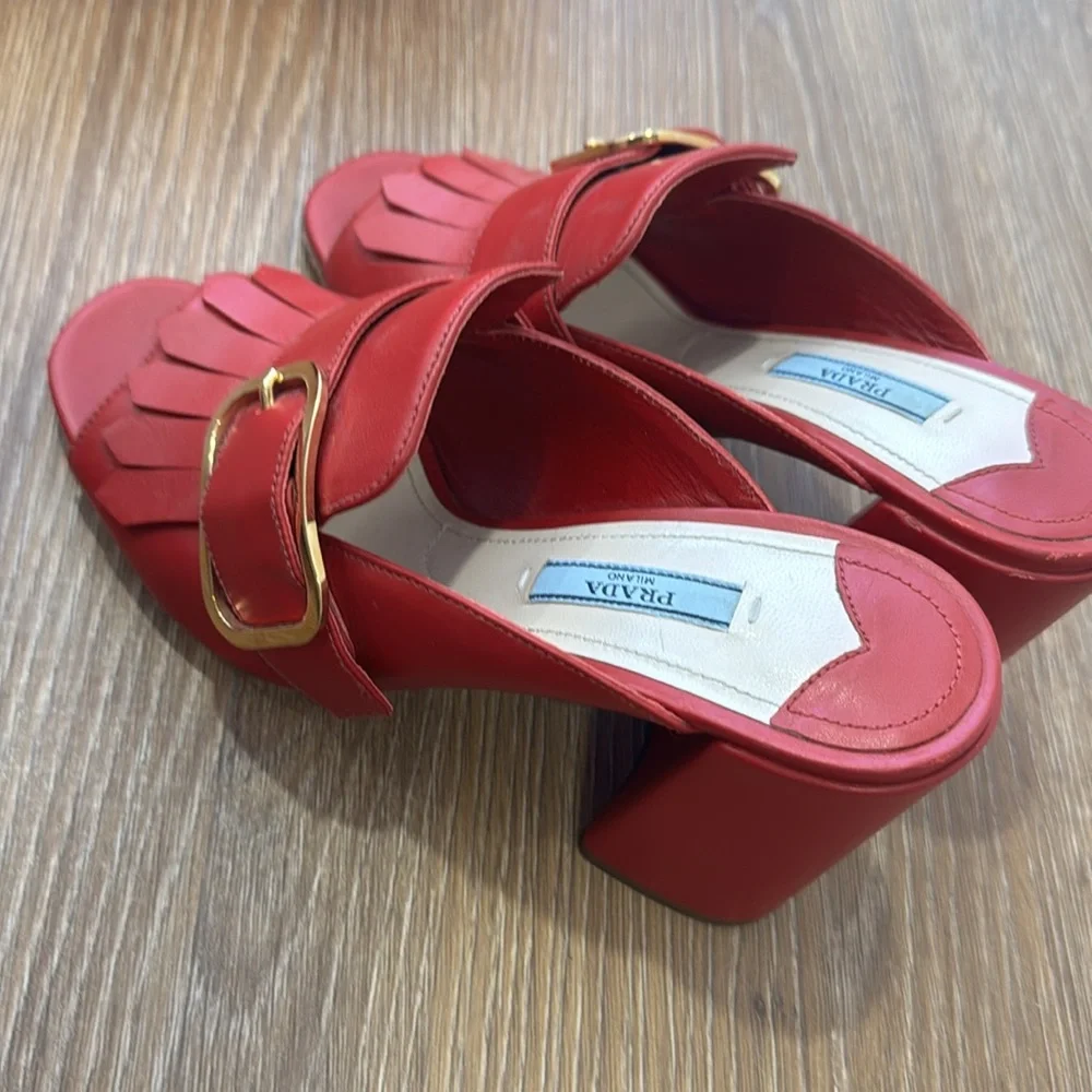 Prada red leather mules , gold buckle - Picture 3 of 3